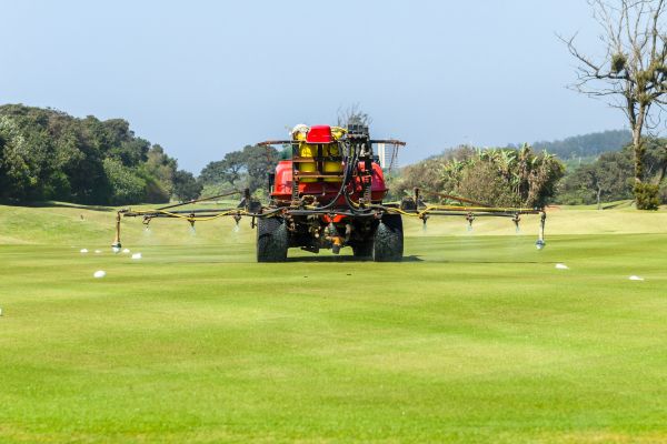 Golf Course Lawn Care in Barrington